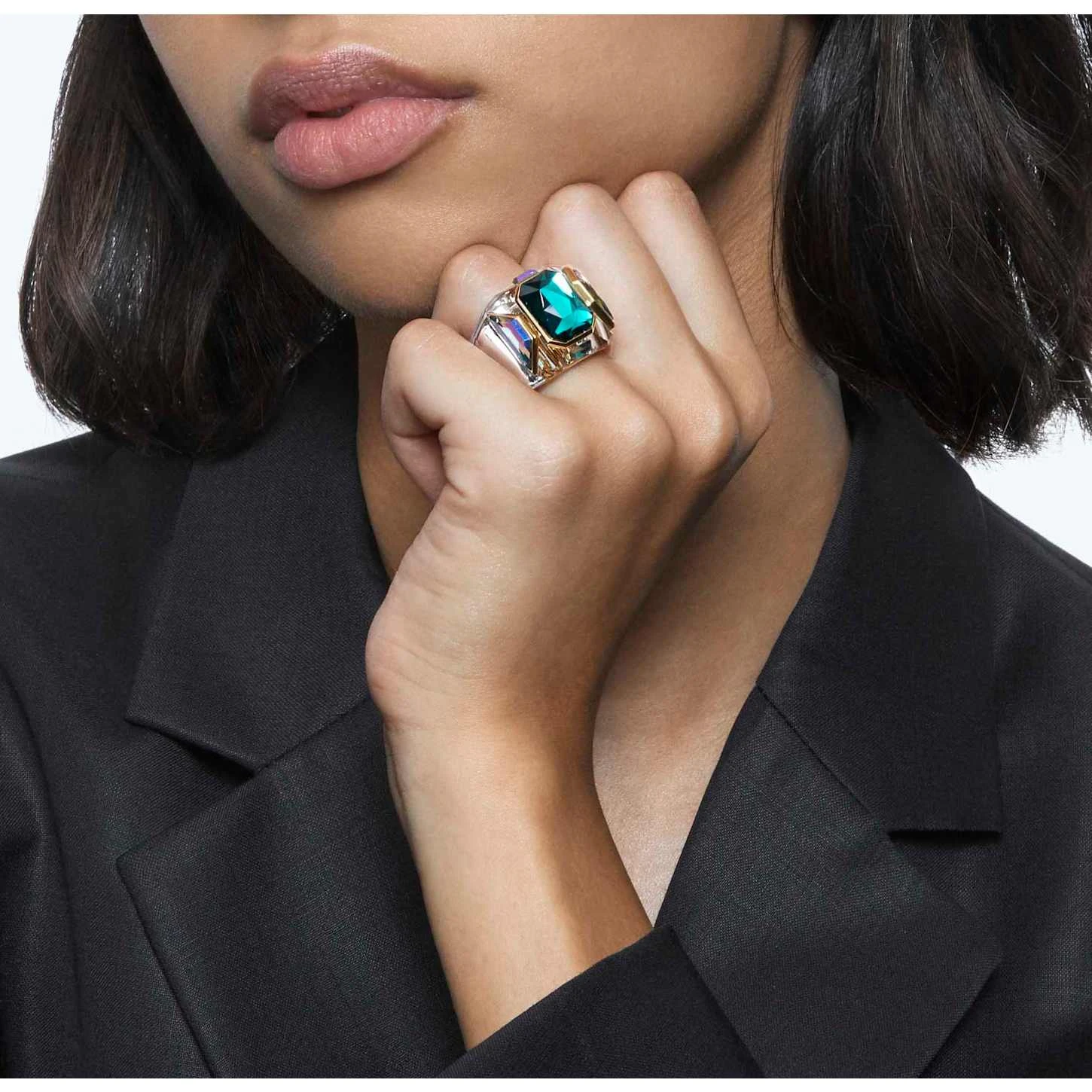 Swarovski Chroma Cocktail Ring Green, Gold-tone Plated 1 Swarovski Chroma Cocktail Ring Green, Gold-tone Plated