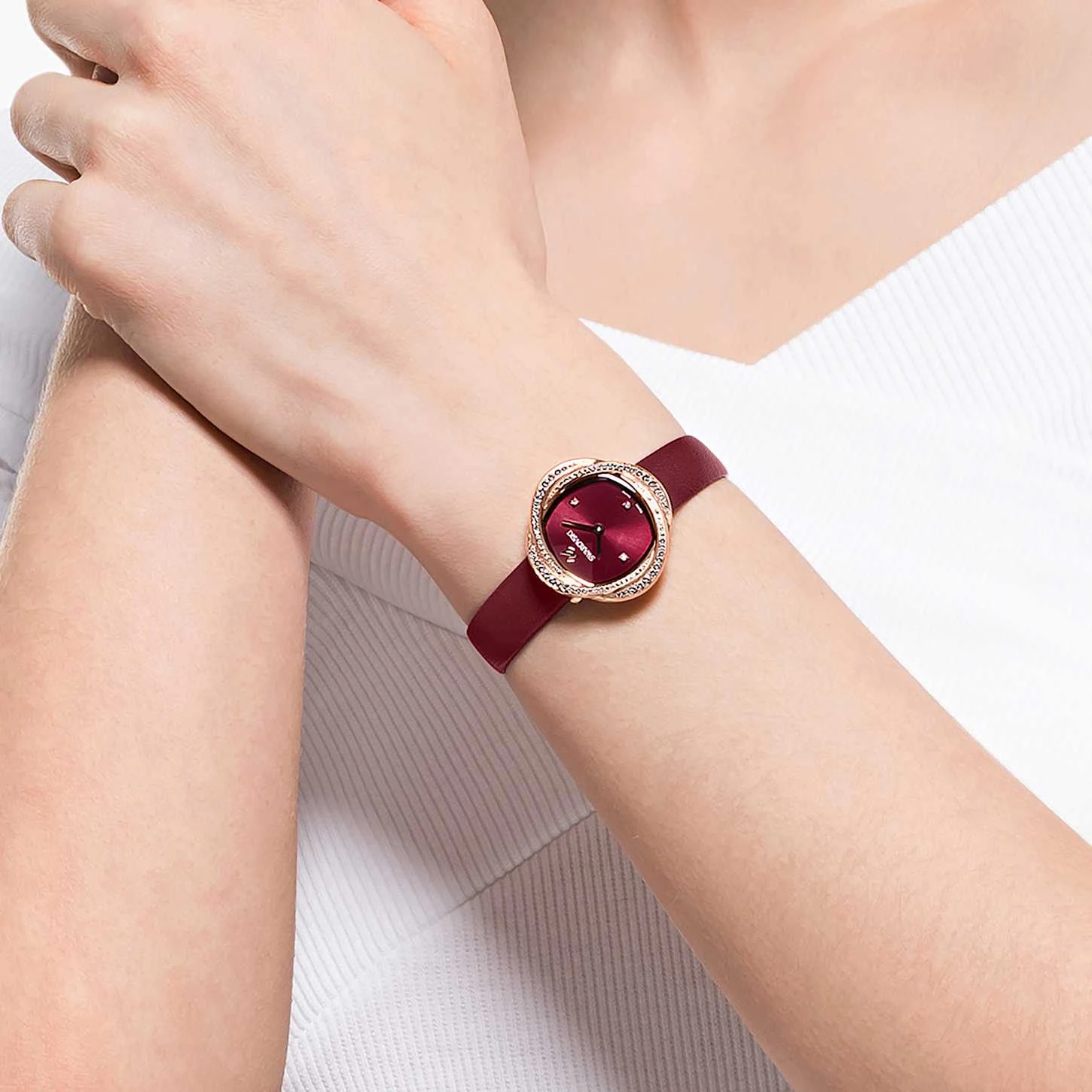 Swarovski Crystal Flower Watch Swiss Made, Leather Strap, Red, Rose Gold-tone Finish 1 Swarovski Crystal Flower Watch Swiss Made, Leather Strap, Red, Rose Gold-tone Finish