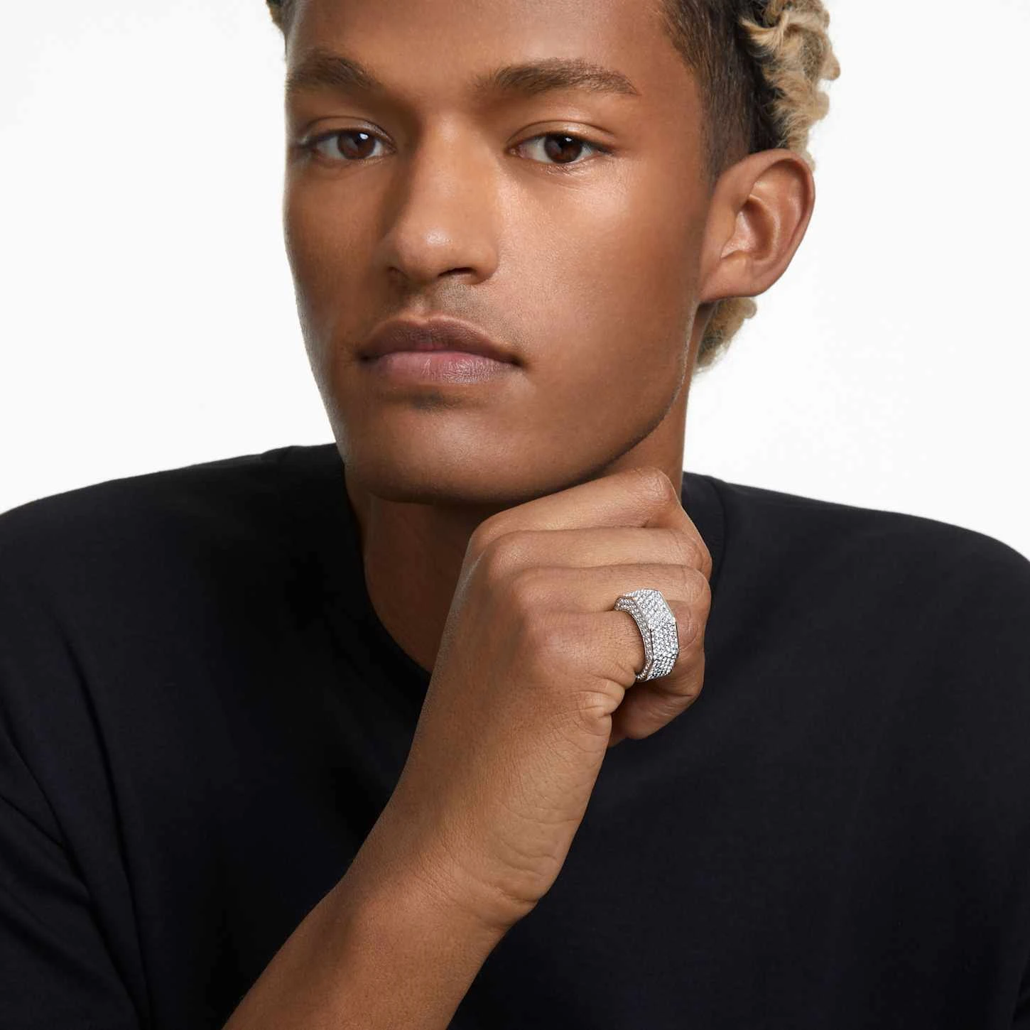 Swarovski Dextera Ring Octagon Shape, Pavé, White, Rhodium Plated 1 Swarovski Dextera Ring Octagon Shape, Pavé, White, Rhodium Plated