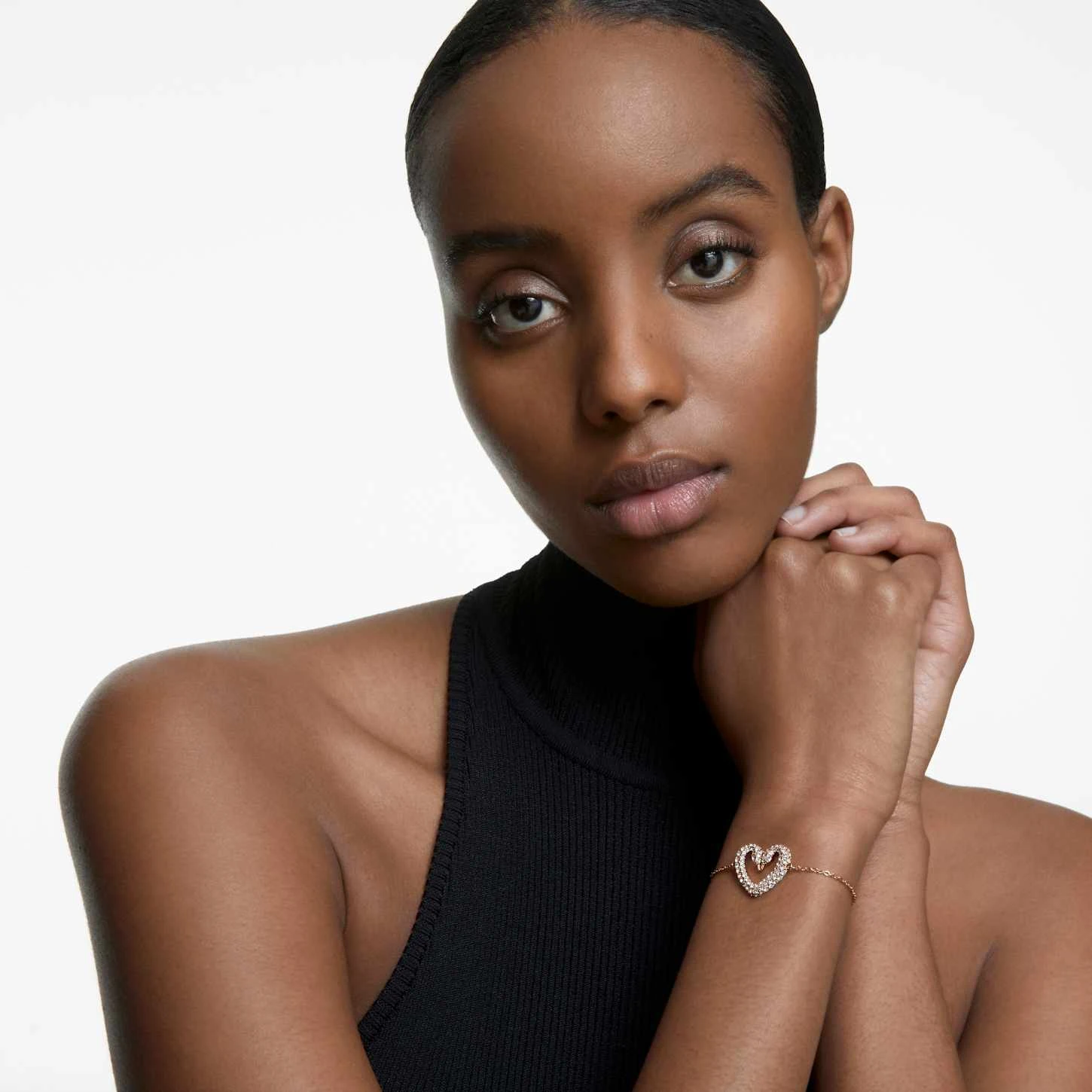 Swarovski Una Bracelet Heart, Medium, White, Rose Gold-tone Plated 5 Swarovski Una Bracelet Heart, Medium, White, Rose Gold-tone Plated - Image 5